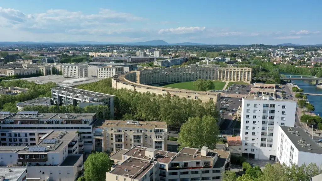 Estimation précise de la valeur vénale immobilière à Montpellier : entre le charme de l'Écusson et la modernité de Port Marianne.